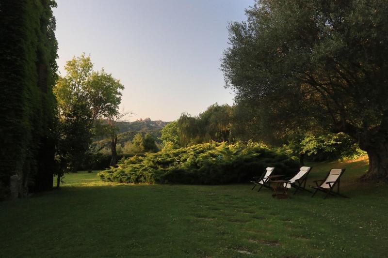 L'Agnata Di De Andre Boutique Hotel Tempio Pausania Zewnętrze zdjęcie